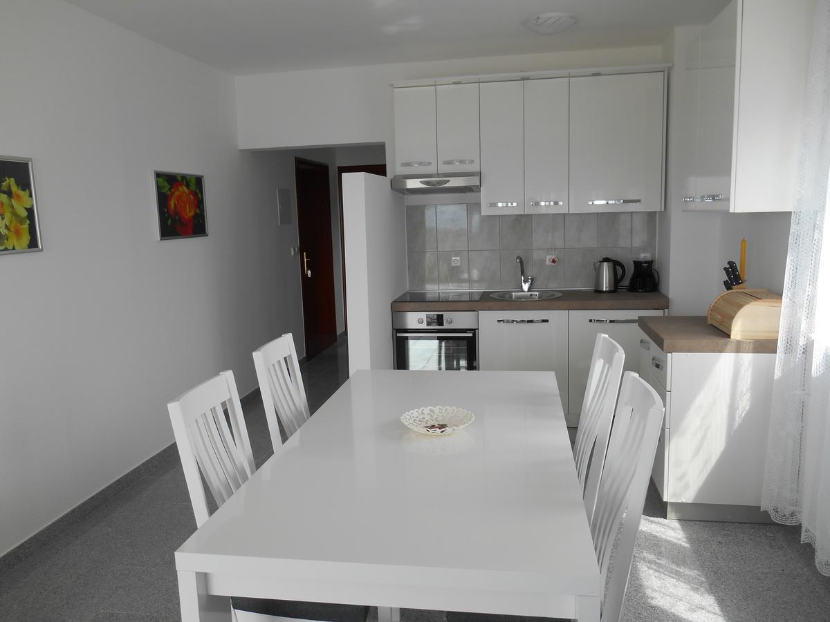 Apartments Diana ชัมรีกา ภายนอก รูปภาพ