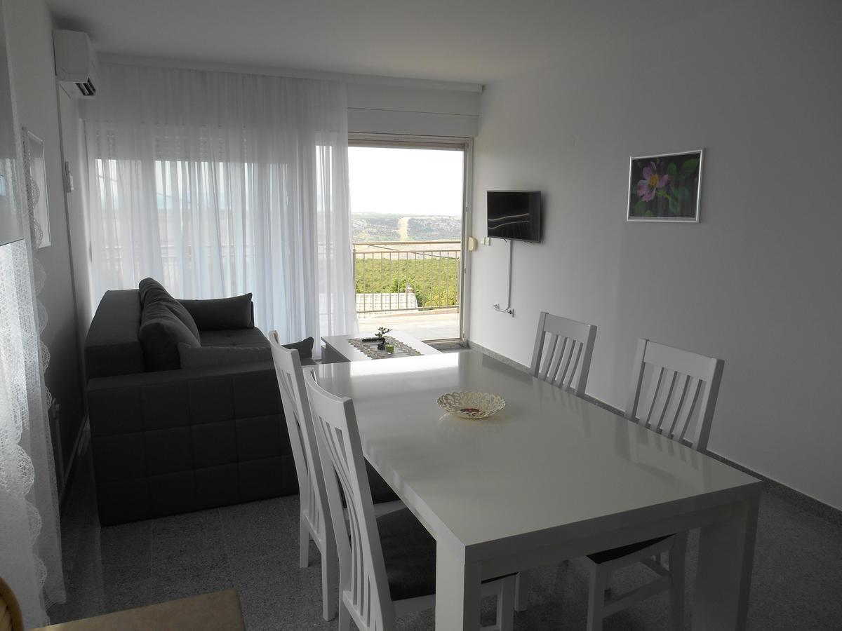 Apartments Diana ชัมรีกา ภายนอก รูปภาพ