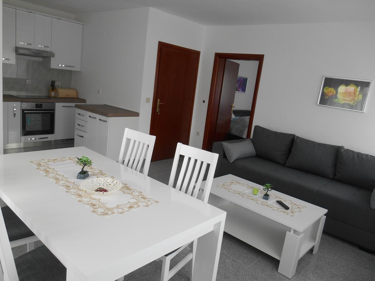 Apartments Diana ชัมรีกา ภายนอก รูปภาพ